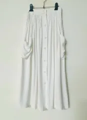 ハワイから 山 花柄ボタン 白 ロング丈スカート ( 25 26 )