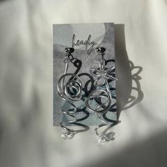 patal spring _ペタル スプリング イヤリング or ピアス