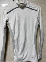 adidas(アディダス) テックフィット コンプレッション 長袖Tシャツ 白 95 サイズ 出品