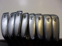 【中古】 ナイキ VICTORY RED FORGED SPLIT CAVITY 8S USA アイアンセット IR Dynamic Gold (フレックスS) メンズ 男性用 右利き 右用 Cランク ゴルフクラブ