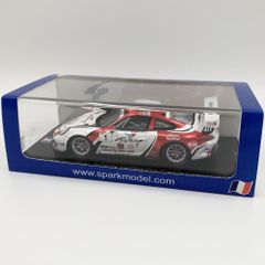 ポルシェ カイエン World Expedition 2018 ポルシェ カイエン World Expedition 2018 - メルカリ