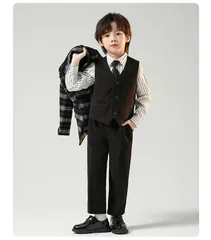 男の子スーツ フォーマルスーツ 3点セット ベスト+パンツ+ネクタイ チェック 子供服 キッズ 入園式 入学式 卒業式 演出 冠婚葬祭