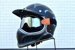 ヘルメットカスタムペイント 7/31日までに発送予定 エイジング