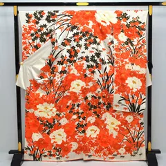 振袖３点セット 逸品 正絹 振袖 トールサイズ 丸洗い済み 京友禅 白 朱 花々文様 牡丹 菊 梅 身丈１６７cm 昭和レトロ 袋帯 全通 金 黒 鳳凰文様 長襦袢 正絹 成人式 結婚式 振袖 振袖セット 中古 リサイクル 着物屋 送料無料 (10-04-65