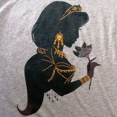 ディズニープリンセス　ジャスミン　シルエット　プリントTシャツ　レース縫い付け