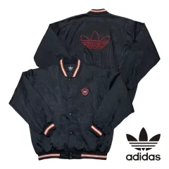 80s 十牛橋駅 アディダスウィンドブレーク アディダスビッグロゴ アディダスパディング