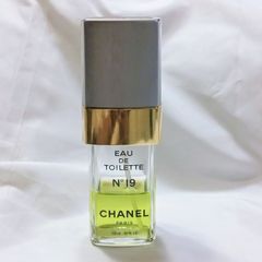 CHANEL/シャネル　N゜19  PARFUM   100ml    AA606