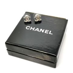 CHANEL ココマーク リボン ピアス 両耳用 - メルカリ