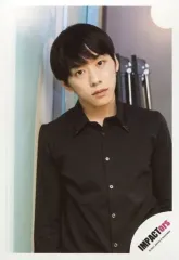 【中古】生写真(ジャニーズ) IMPACTors/基俊介/上半身/「Summer Paradise 2021」グッズオフショット/公式生写真