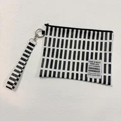 大きめポーチ ファスナーポーチ ぺたんこポーチ おむつポーチ モノトーン シンプル 格子柄