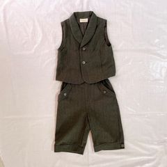 美品 日本製 Yves Delorme PARIS イヴドローム 男の子 子供用 ベスト パンツ セットアップ  フォーマルスーツ 95cm グレー かっこいい 発表会 結婚式 セレモニー フォーマル 入園式