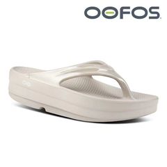 新品 OOFOS ウーフォス Oomega メガ　サンダル ノマド NOMAD 正規品 ウーフォス オリジナル Oomega レディース スポーツサンダル ビーチサンダル リカバリーサンダル サンダル 定番 人気 正規品 厚底 軽量 旅行 夏