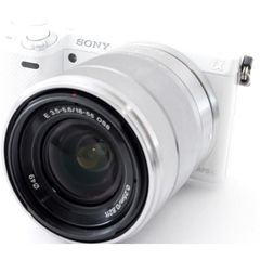 美品 SONY α6000L レンズ付 カフェ旅行に映える一台 579 - メルカリ