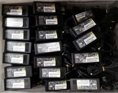 純正　富士通 ACアダプター FMV-AC332 &AC332A　19V~3.42A  50個セット 動作保証