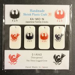 【ハンドメイド】家紋「八咫烏」チャーム•ストラップ　お得な4点セット