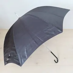 ✨美品✨　イヴサンローラン　YVES SAINT LAURENT　長傘　ブラック Yves Saint Laurent イヴサンローラン 折り畳み傘 傘 雨傘 日傘
