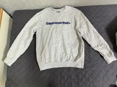 thisisneverthat(ディスイズネバーザット) パーカー XL