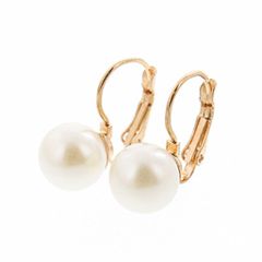 白／パールビーズのフレンチフックピアス／サン宝石