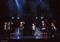 【中古】生写真(男性) 集合(6人)/ライブフォト・横型・全身・衣装黒・両手パー・キャラクターショット・「Six Gravity」/Rabbits Kingdom/「『ツキステ。』『S.Q.S』合同メモリアルストアinアニメイト」ツキステ。メモリアルBOX v