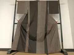 平和屋着物●本場大島紬　泥染め　片身替わり　正絹　逸品　AAAU8388zg