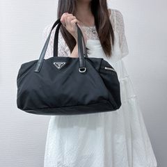 美品　PRADA　プラダ　ジレ　銀ボタン　ナイロン　ヴィンテージ　ブラック 美品 PRADA プラダ ジレ 銀ボタン ナイロン ヴィンテージ