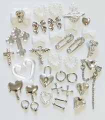 No.176　地雷系　量産型　シルバー　ホワイト　ネイルパーツ　まとめ売り　リボン　十字架