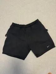 Nike(ナイキ） ソロスウッシュ スウッシュ ショートパンツ 黒 海外 M