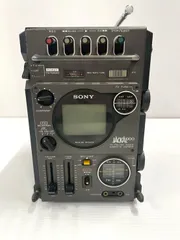 ソニー FX-300 – ユニークな直方体フォルムのテレビ一体型