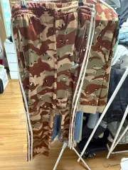 adidas(アディダス) カモフラ トレーニングパンツ