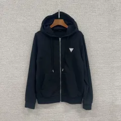 2025年最新】guess ゲス ジップパーカーの人気アイテム - メルカリ