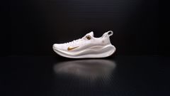 W NIKE REACTX INFINITY RUN 4 DR2670 013（リアクト X インフィニティ ラン 4）