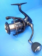 日本製　シマノ　19ヴァンキッシュ　Ｃ5000ＨＧ　スピニング　　(03)