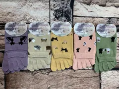 送料無料！『画像から５足組』かかと付きでズレにくい！可愛い猫ちゃん柄！快適！綿混クルー丈５本指ソックス