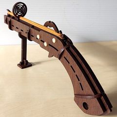 パズル造形「火縄式ゴム銃」（キット品）シート貼りＭＤＦ表面色ウォルナット（濃茶）