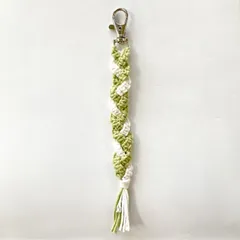 【ハンドメイド】マクラメ　ストラップ　A