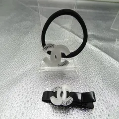 CHANEL ノベルティ ヘアゴム ヘアピン 2個セット デカロゴ シャネル