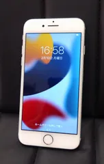 2047 綺麗！ Apple iPhone7 32GB シルバー A1779 利用制限◯ SIMフリー
