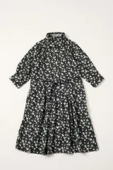 Plume Blanche/フラワープリントワンピース 長袖　新品子供服110 キッズ 女の子のサムネイル