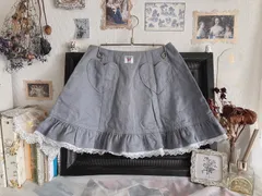 HeartE】USED 黒い別珍 マーガレットレース付タックフレア