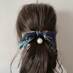 【選べる4色】♡ パール付　スカーフ　たらりん　リボン　ヘアゴム　　秋　冬