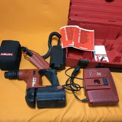 ヒルティの充電器 (ケース付き) L127651_cropped.jpg