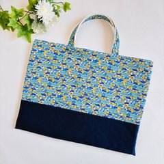 レッスンバッグ