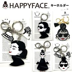 ハッピーフェイス happyface キーホルダー チャーム きらきら シルバー ゴールド かわいい おしゃれ キーホルダー ホワイト ブラック モノトーン モノクロ シンプル ワンポイント 大きめ エマ レディース