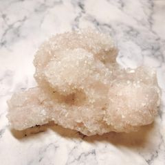 優しいピンクのときめき】ピンクアメジスト ジオード 原石 593g 天然石