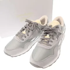 2025年最新】jjjjound reebokの人気アイテム - メルカリ