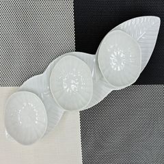 バナナリーフプレート【フランス製】◆ハンドメイド食器◆アミューズ◆磁器◆インテリア◆葉っぱ◆白いお皿◆