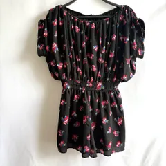 花柄ワンピース 半袖 m 黒ブラック　半袖　ミニ丈　総柄　夏　おしゃれ　上品