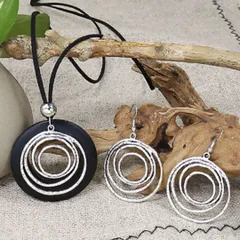 ネックレス ピアス セット レディース リング エスニック 紐 可愛い 新品かわいい きれい 新品 おしゃれ 大人 可愛い アクセサリー 10代 20代 30代 40代 50代