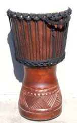 ジャンベ （ジェンベ） ママディ・ケイタ サイン入り ジャンベ （ジェンベ） ママディ・ケイタ サイン入り ママディ