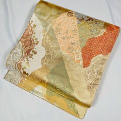 袋帯　六通柄　美品　色紙に花古典柄織り出し